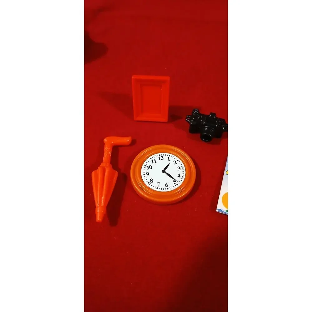 Playmobil Home Decor Book Clock Umbrella Camera Movie Camera Light Pic Frame lt